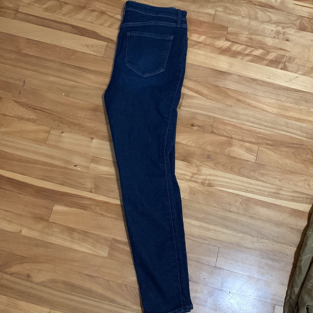 Blue Jean - Picture 3 of 6